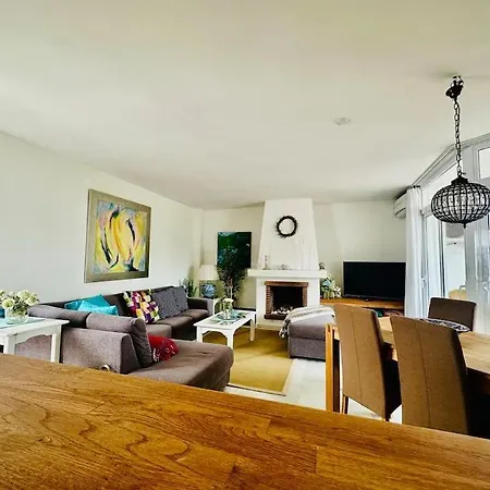 Atico Duplex En Calahonda דירה