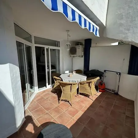 Atico Duplex En Calahonda דירה *